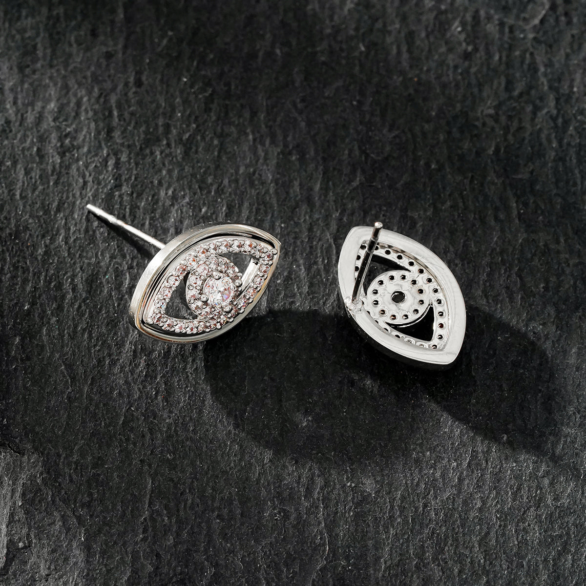 LUCKY EYE Or Blanc (Ton Argent) : Clous d'oreilles Œil protecteur sertis d'oxydes de zirconium