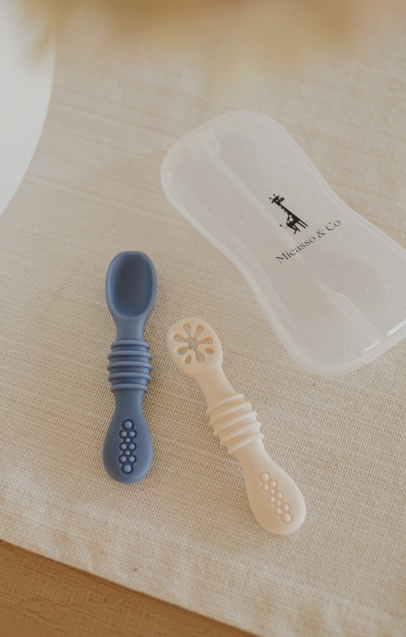 Silicone learning spoons