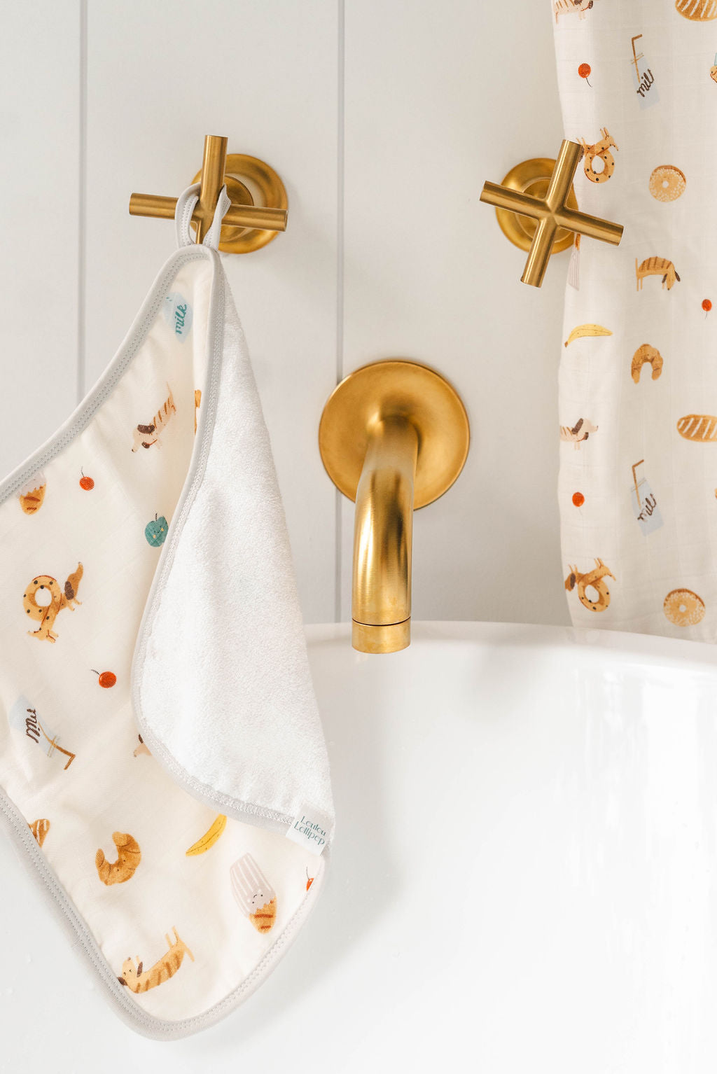 Hooded Towel Set - French Breakfast