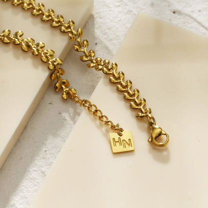 MAGDA Or : Bracelet audacieux à motif végétal