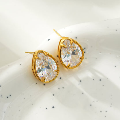MARTHA Gold : Puces d'oreilles goutte Moissanite (Alternative au Diamant)