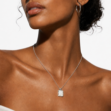 MAUI Argent : Collier chaîne avec pendentif rectangle en coquillage d'inspiration vintage
