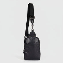 Sacoche de poitrine et sac à dos en cuir MET Andora