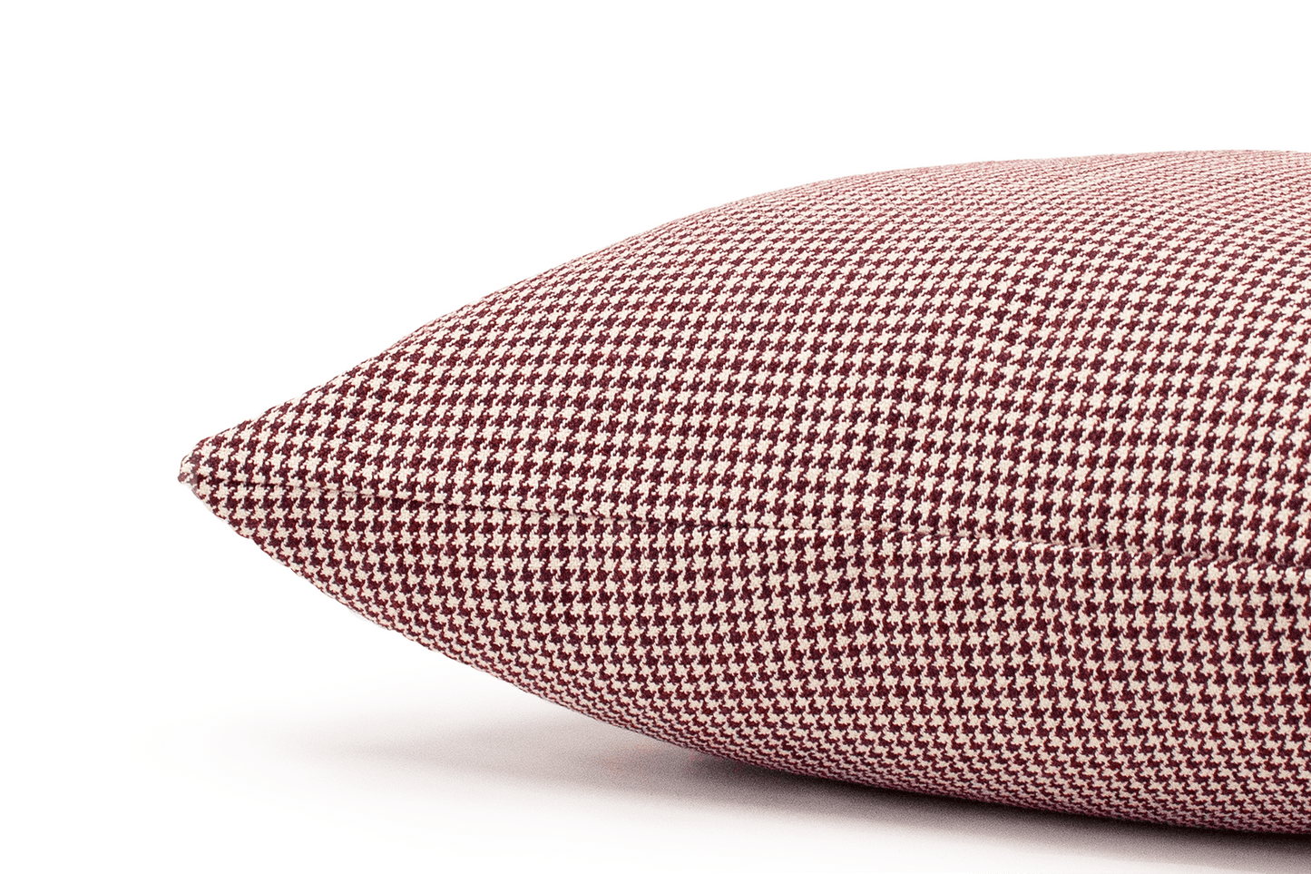 Housse de coussin pied-de-poule cramoisi