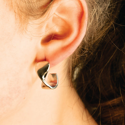 MILROSTA Plaqué Argent (Or Blanc) : Boucles d'oreilles Industriel-Chic – L'Élégance Moderne Redéfinie