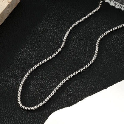 MOSI 24" : Collier chaîne maillons entrelacés argenté pour femme ou homme