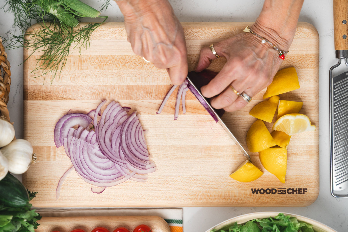 Mizu Cutting Board