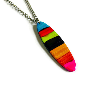 Collier pendentif rayé multicolore fait main