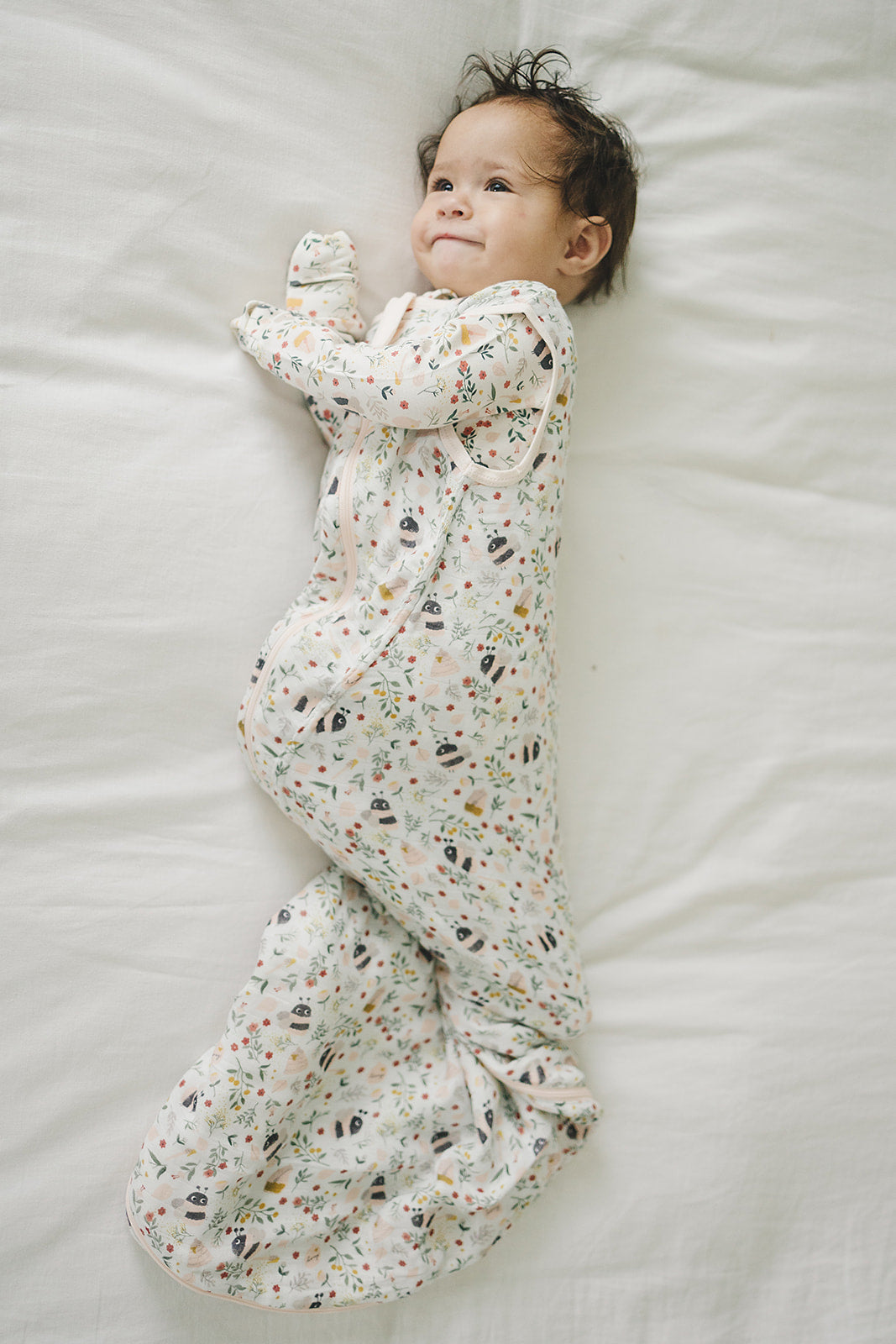 Baby Bamboo Muslin Sleep Bag 0.5 TOG - Bumble Bees