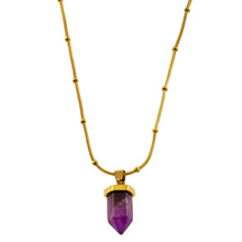 NAZINGA : Pendentif en agate dentelle fixé sur un collier chaîne texturé peau de serpent perlée