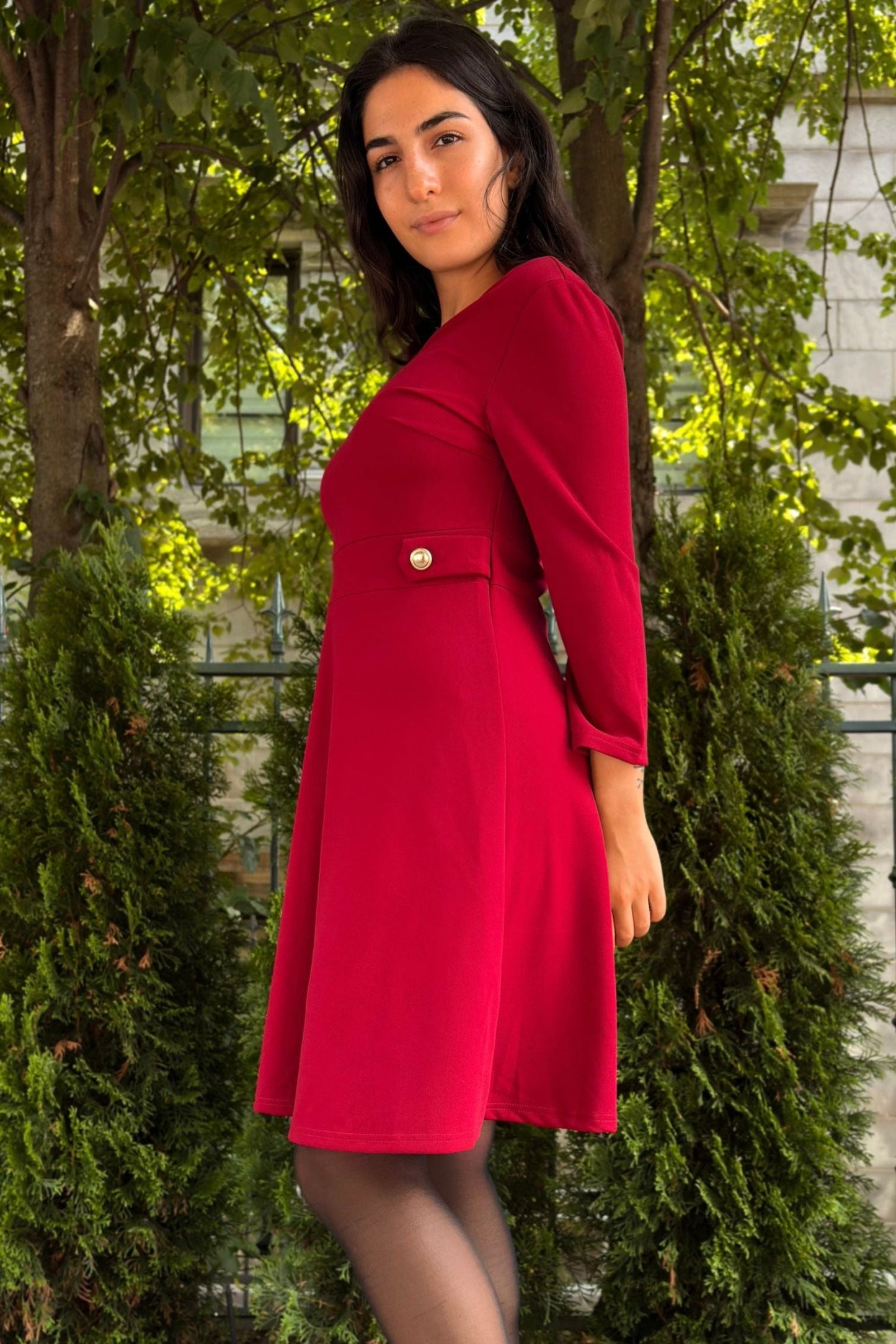 Robe évasée Nathalie à boutons dorés