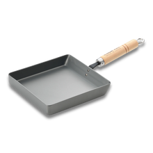 Yoshikawa Cook-Pal REN 18 x 18cm (Large) Nitrided Carbon Steel Tamagoyaki Pan