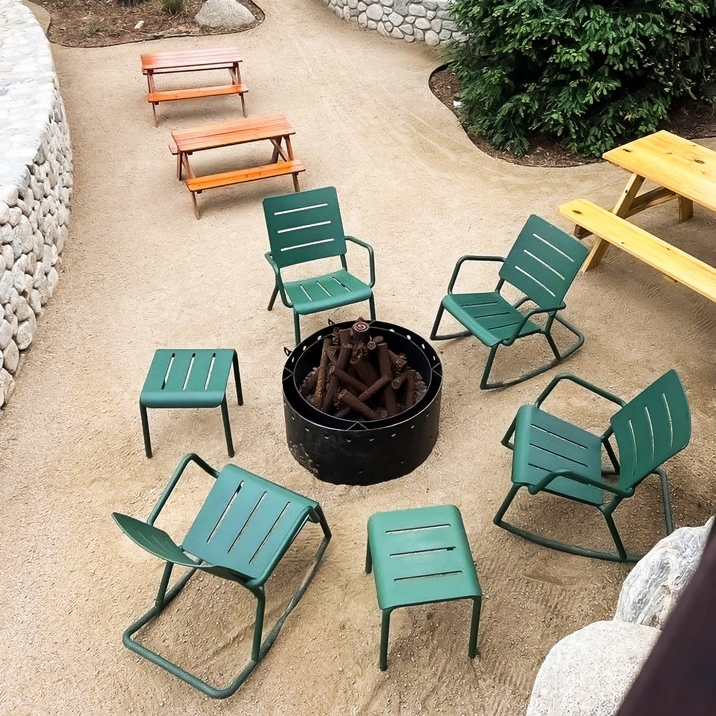 OUTO Tabouret<br> Utilisation intérieure et extérieure