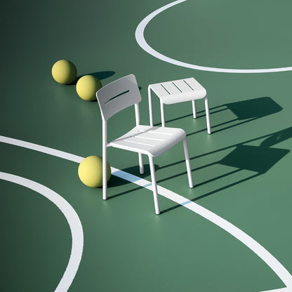 OUTO Tabouret<br> Utilisation intérieure et extérieure