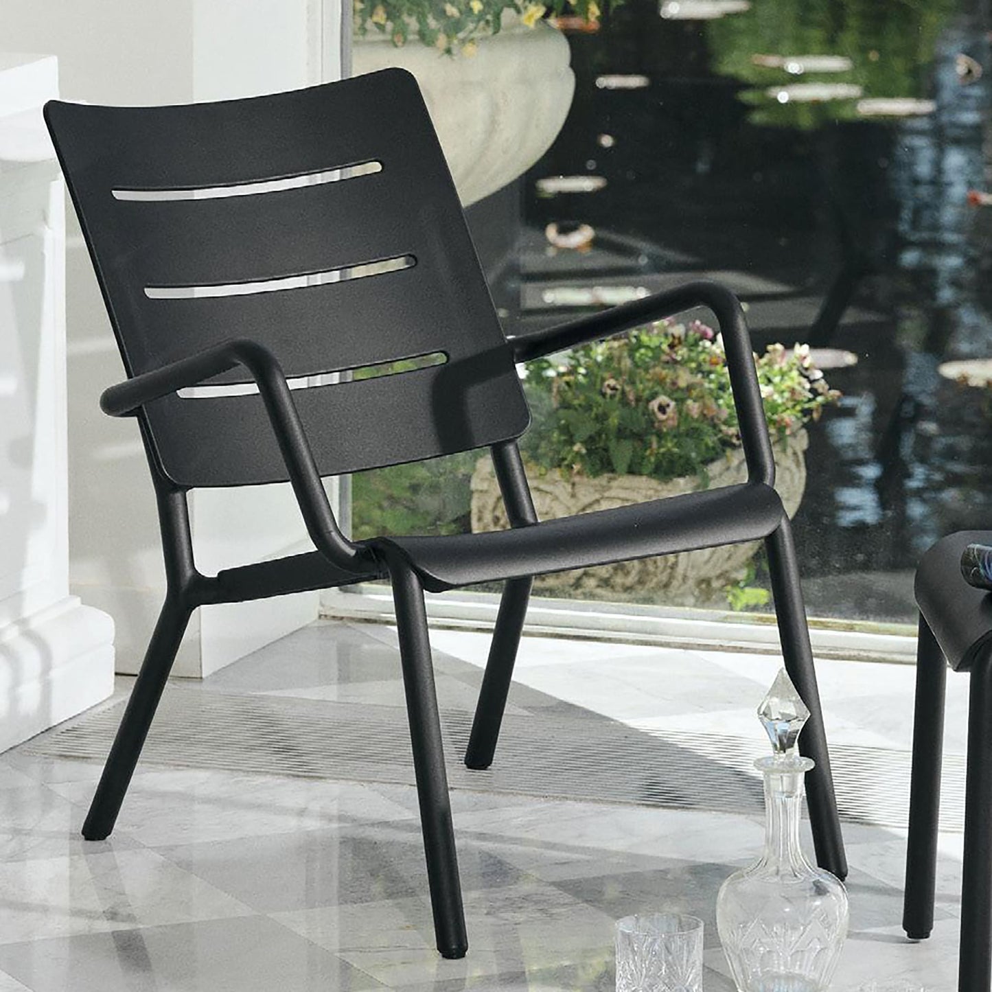 OUTO Chaise longue<br> Utilisation intérieure et extérieure