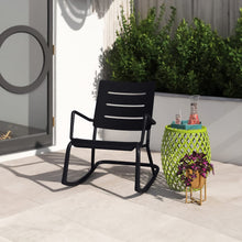 Chaise berçante OUTO<br> Utilisation intérieure et extérieure