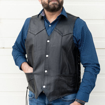 Gilet motard en cuir de buffle pour homme. Gilet à lacets latéraux ajustables