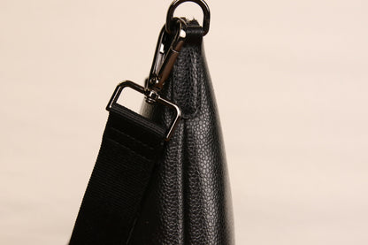 Origyn 04 - Plant-Based Vegan Leather Top Zip Handbag - Made with Plastic-Free MIRUM®