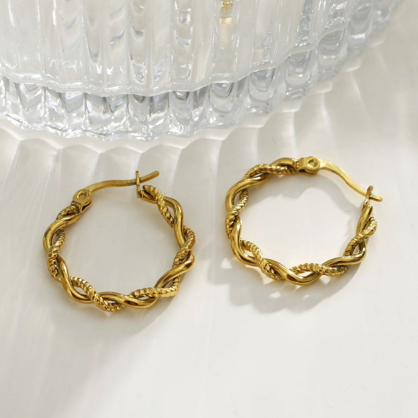 Boucles d'oreilles créoles torsadées texturées BARBARA Gold