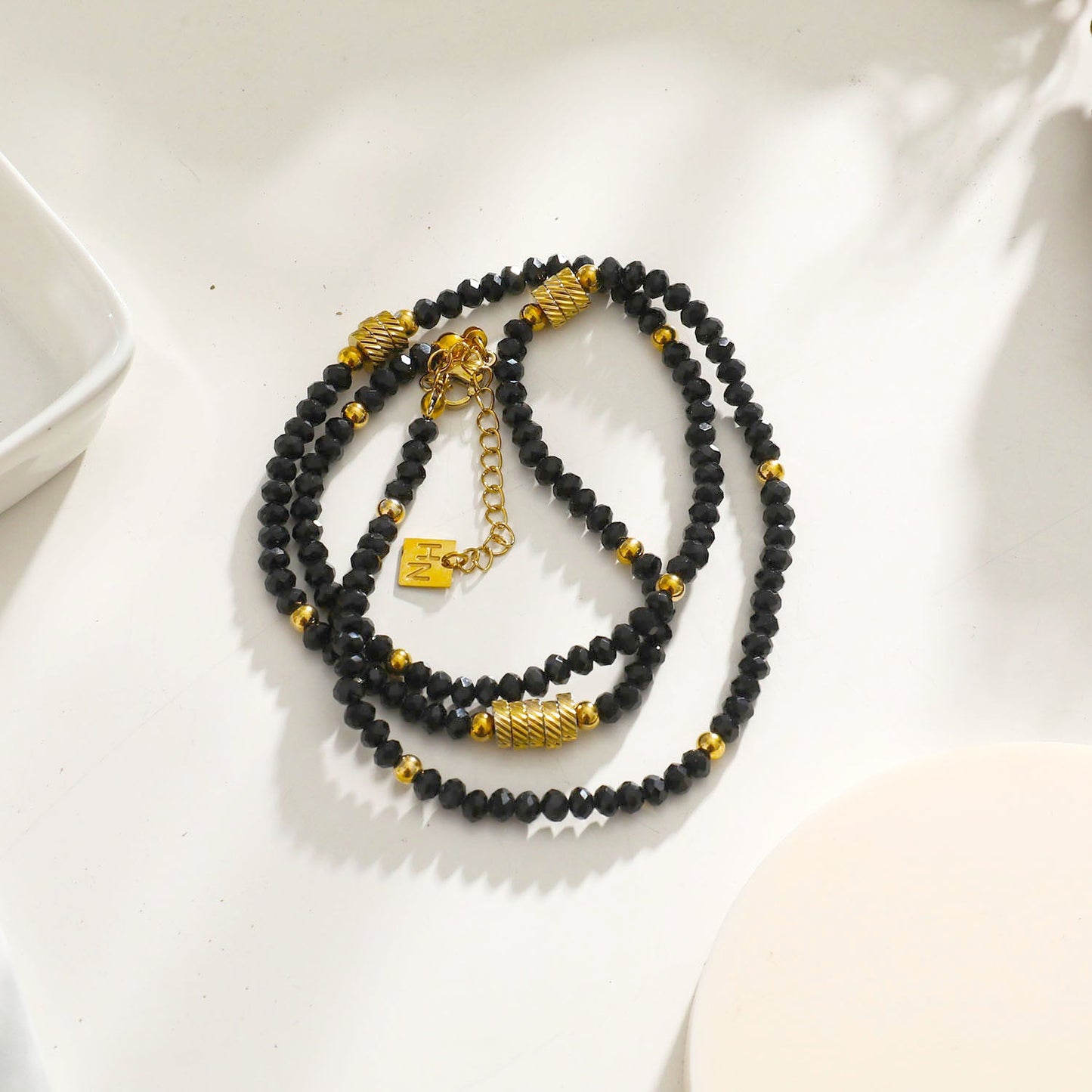 Collier TATIANA Perles Noires Cristal & Or
