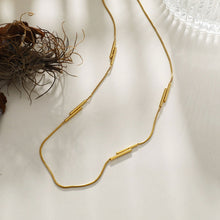 PEDRINA Duo Stick Collier Chaîne Détaillée Or
