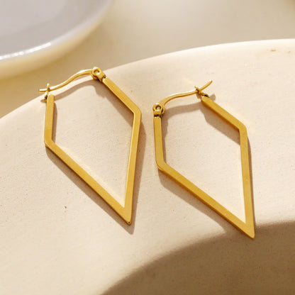 BRONTE : Boucles d'oreilles créoles contemporaines élégantes en forme de losange
