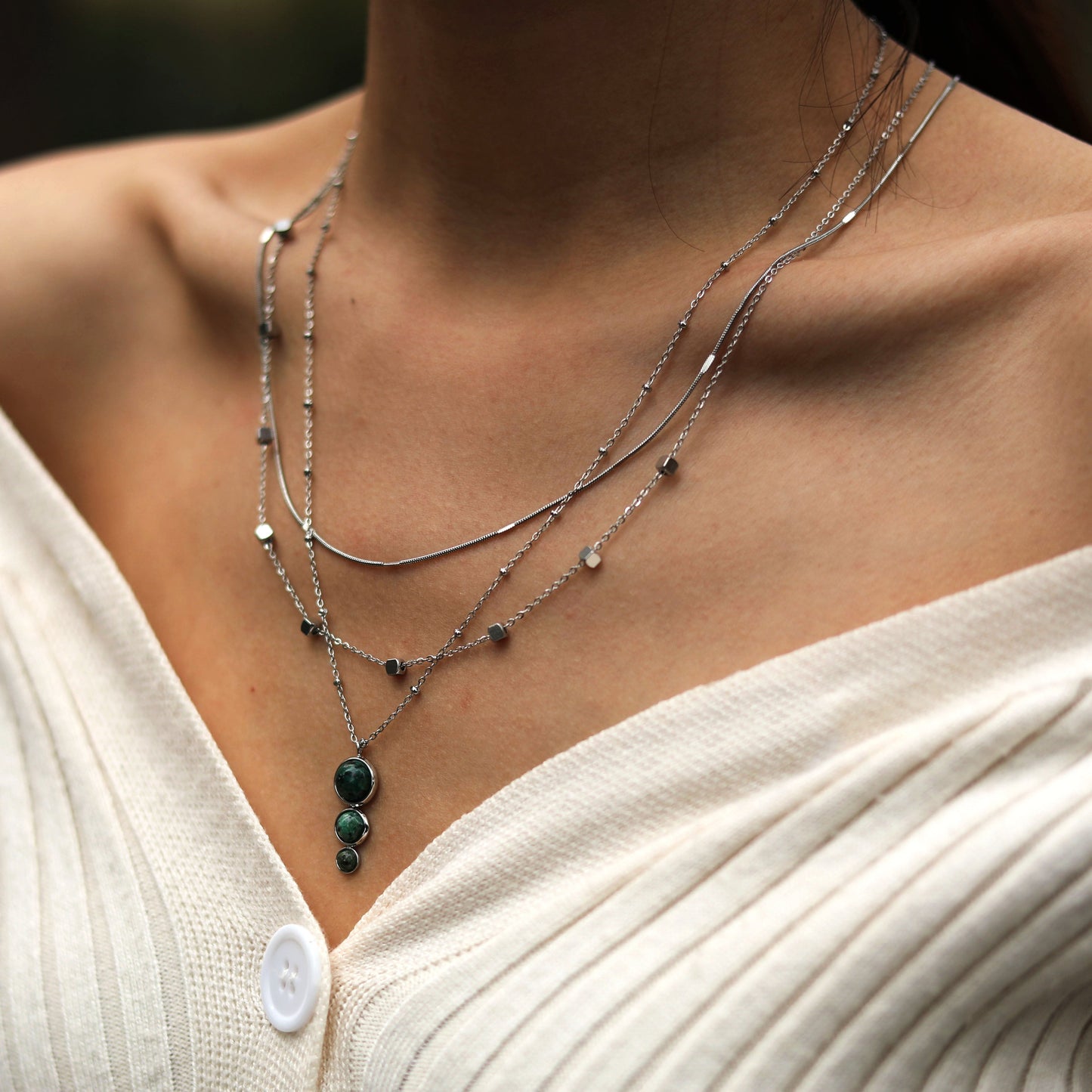 SVETA : Collier en argent, fin et minimaliste