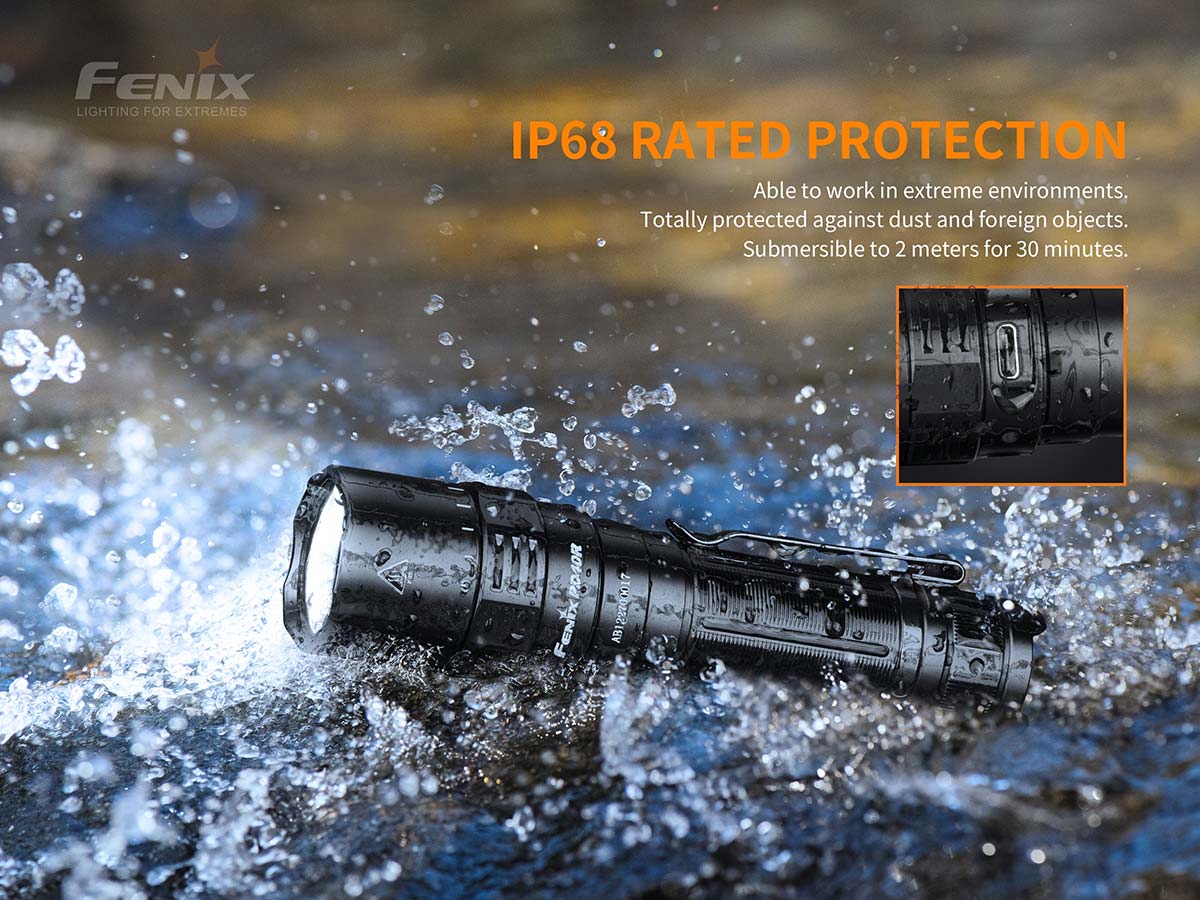 Fenix PD40R V2.0 Rechargeable Flashlight 3000 Lumens