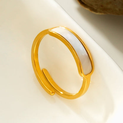 PEILLON Or : Bague moderne et minimaliste avec incrustation de nacre naturelle