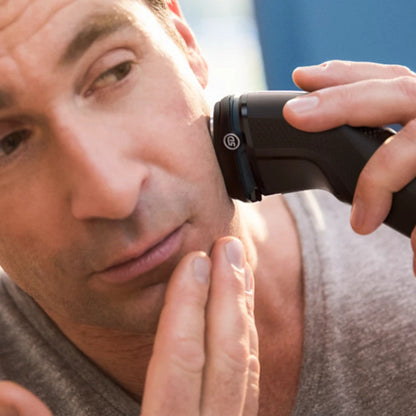 PHILIPS S3230/52 Electric Shaver Series 3000 Wet & Dry