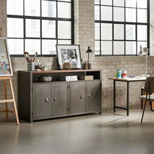 Buffet industriel en bois recyclé et acier brut