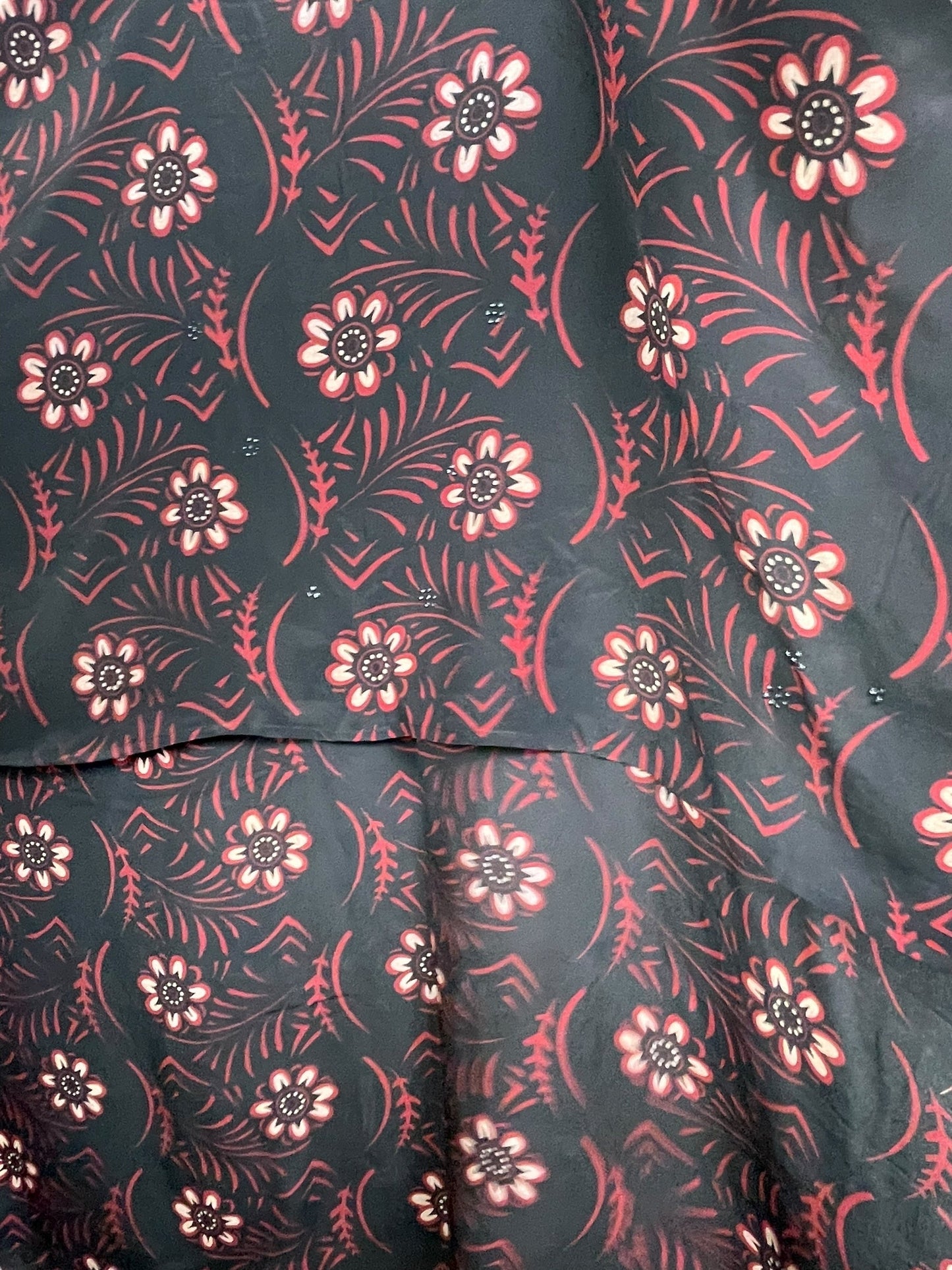 PRC7501 Haut asymétrique Avatar en pure soie
