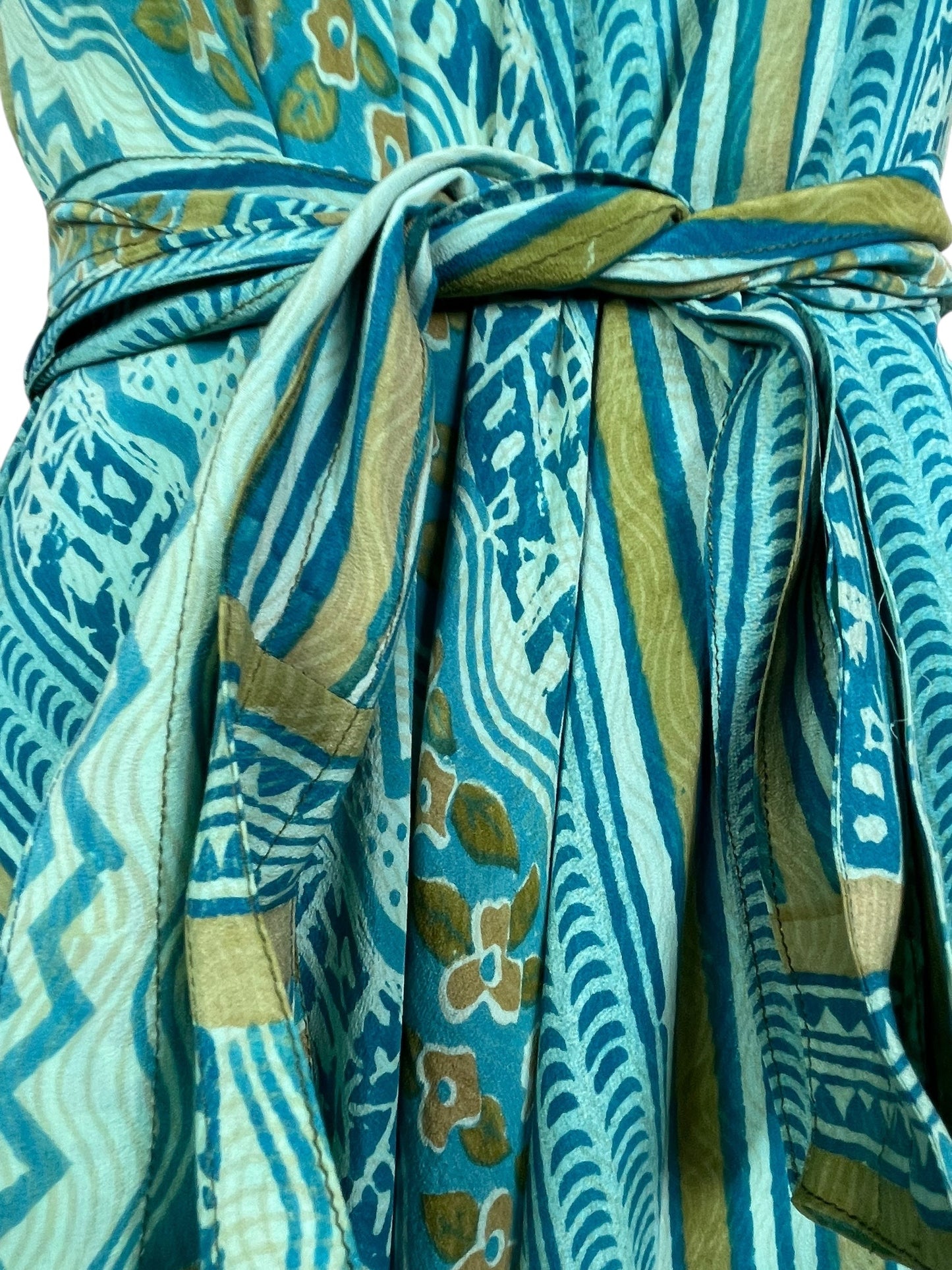 PRC7754 Robe longue en pure soie Avatar avec ceinture
