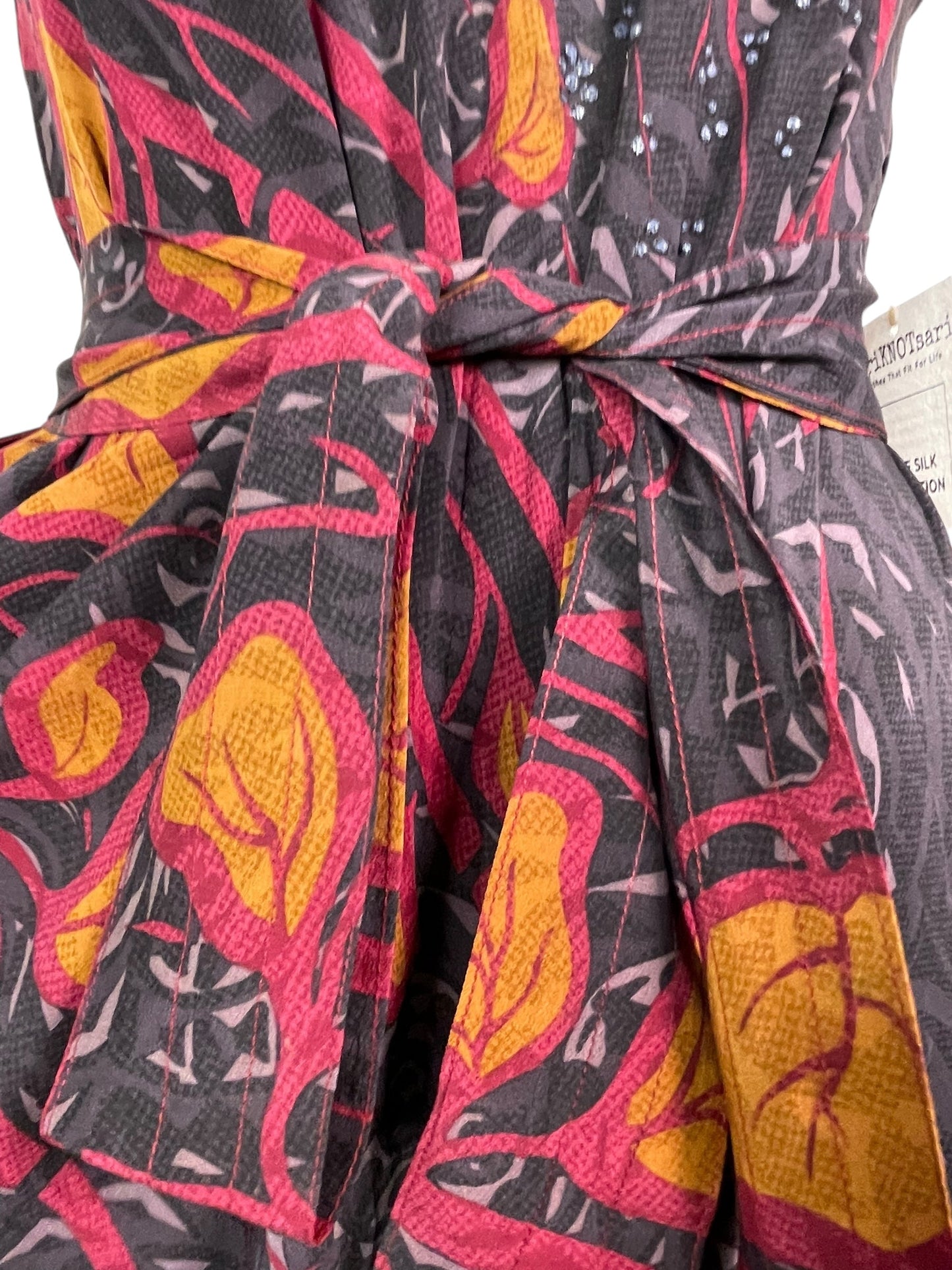 PRC7669 Robe longue en pure soie Avatar avec ceinture