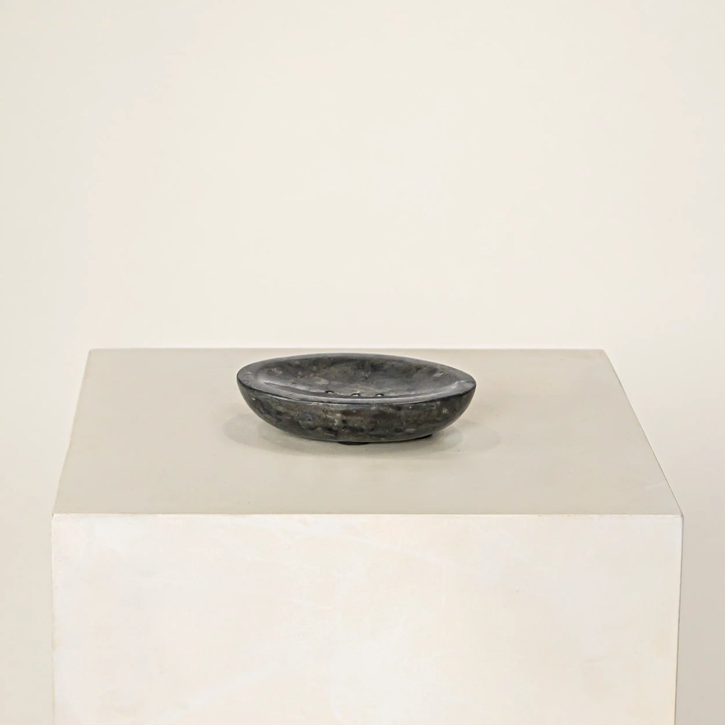 Soap dish in marble