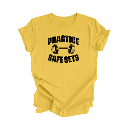 Entraînez-vous en toute sécurité - Cadeau de gym, T-shirt d'entraînement, T-shirt de gym, Cadeau pour les amateurs de gym, T-shirt d'entraîneur de gym, T-shirt de fitness, T-shirt de gym amusant - Inspired X
