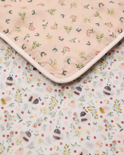 Muslin Quilt - Bumble Bees