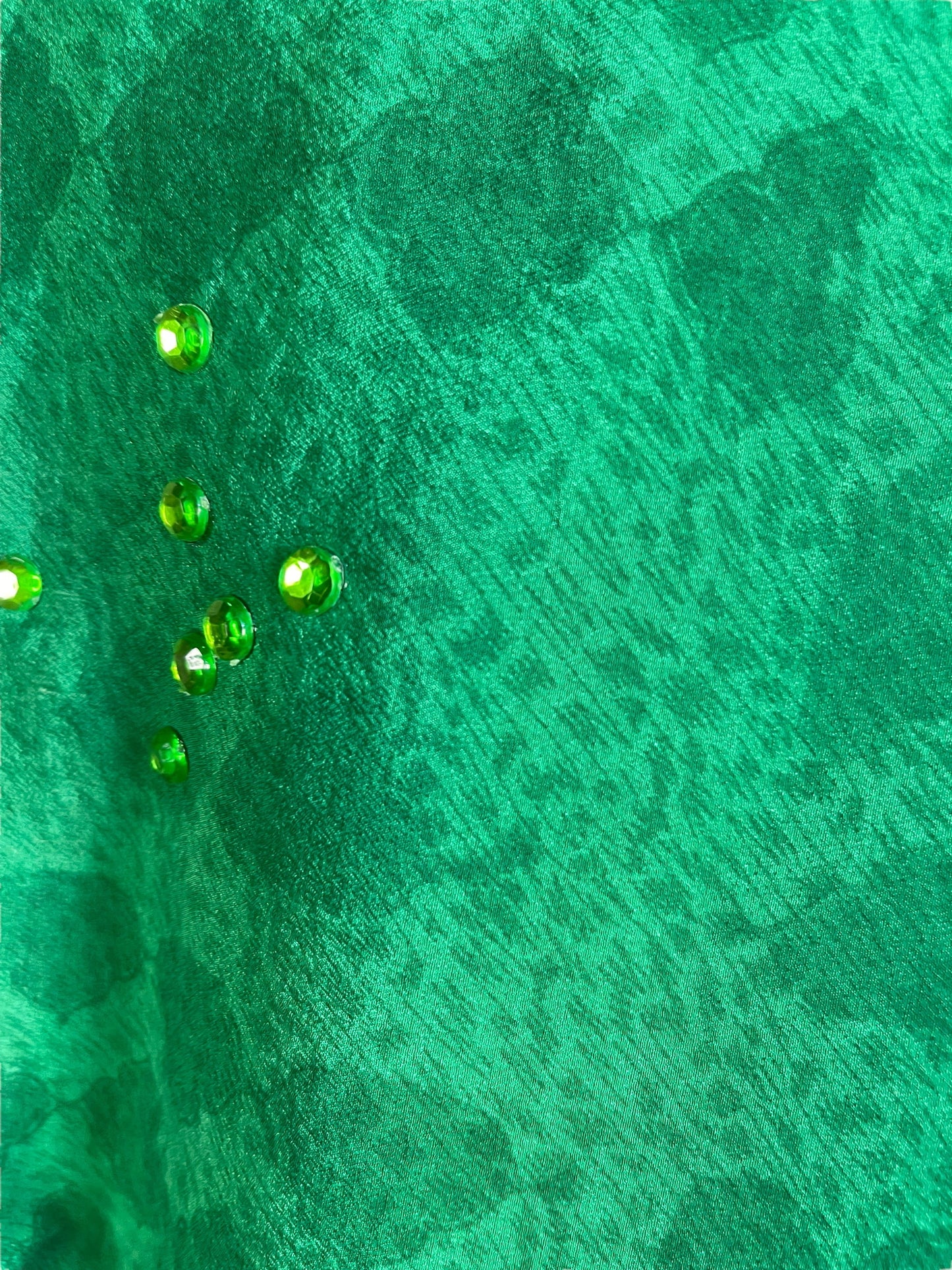 PRC6564 Robe asymétrique en pure soie Avatar