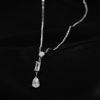 Collier chaîne avec pendentif Style ROCHINA Argent : un trio de breloques en oxyde de zirconium