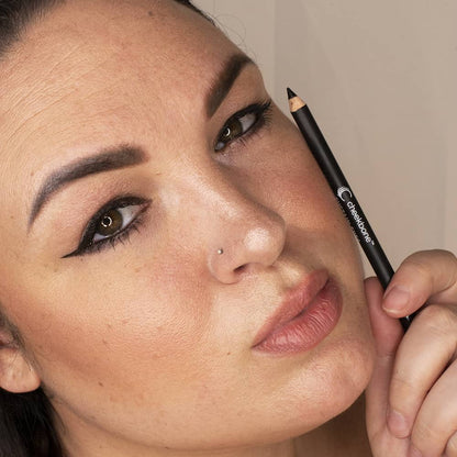 Eyeliner Empower