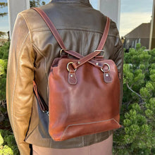 Sac à main et sac à dos 2 en 1 en cuir pleine fleur Rugged Earth