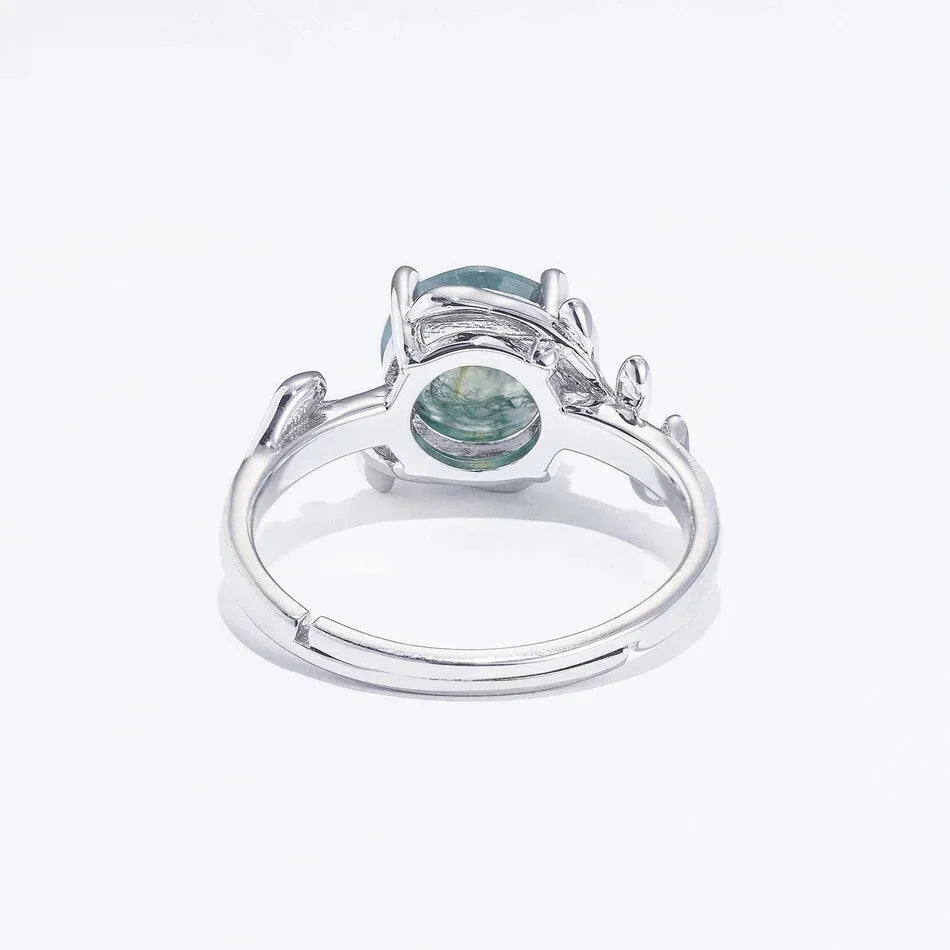 L'Étreinte de la Nature : Bague Ajustable en Argent Sterling et Agate Mousse