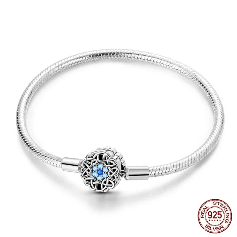 Bracelet en argent sterling flocon de neige celtique avec zircone cubique bleue