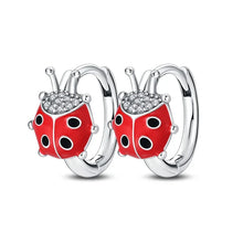 Boucles d'oreilles créoles coccinelle en argent sterling avec oxydes de zirconium
