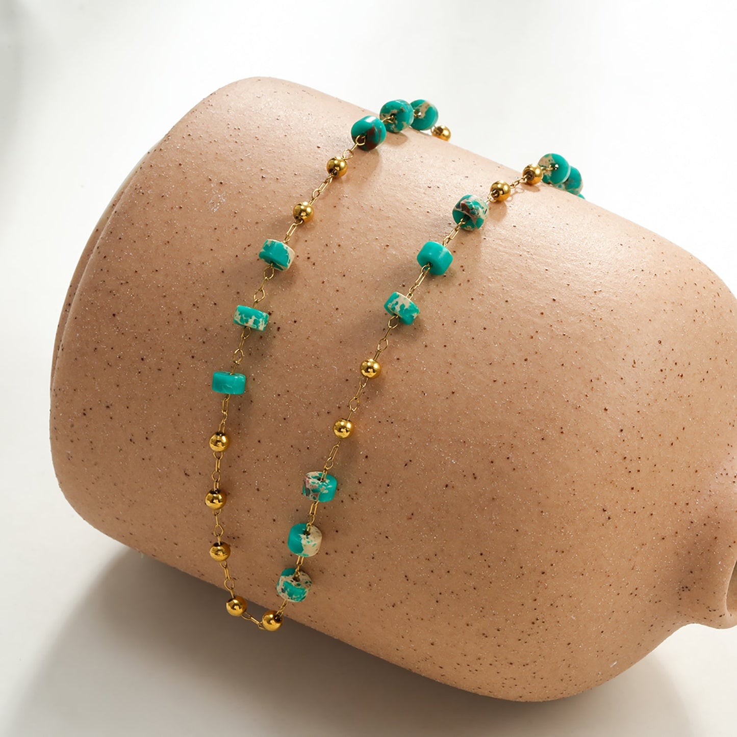 SANTA CRUZ Bleu : Collier Chaîne Perles Or et Pierres Naturelles