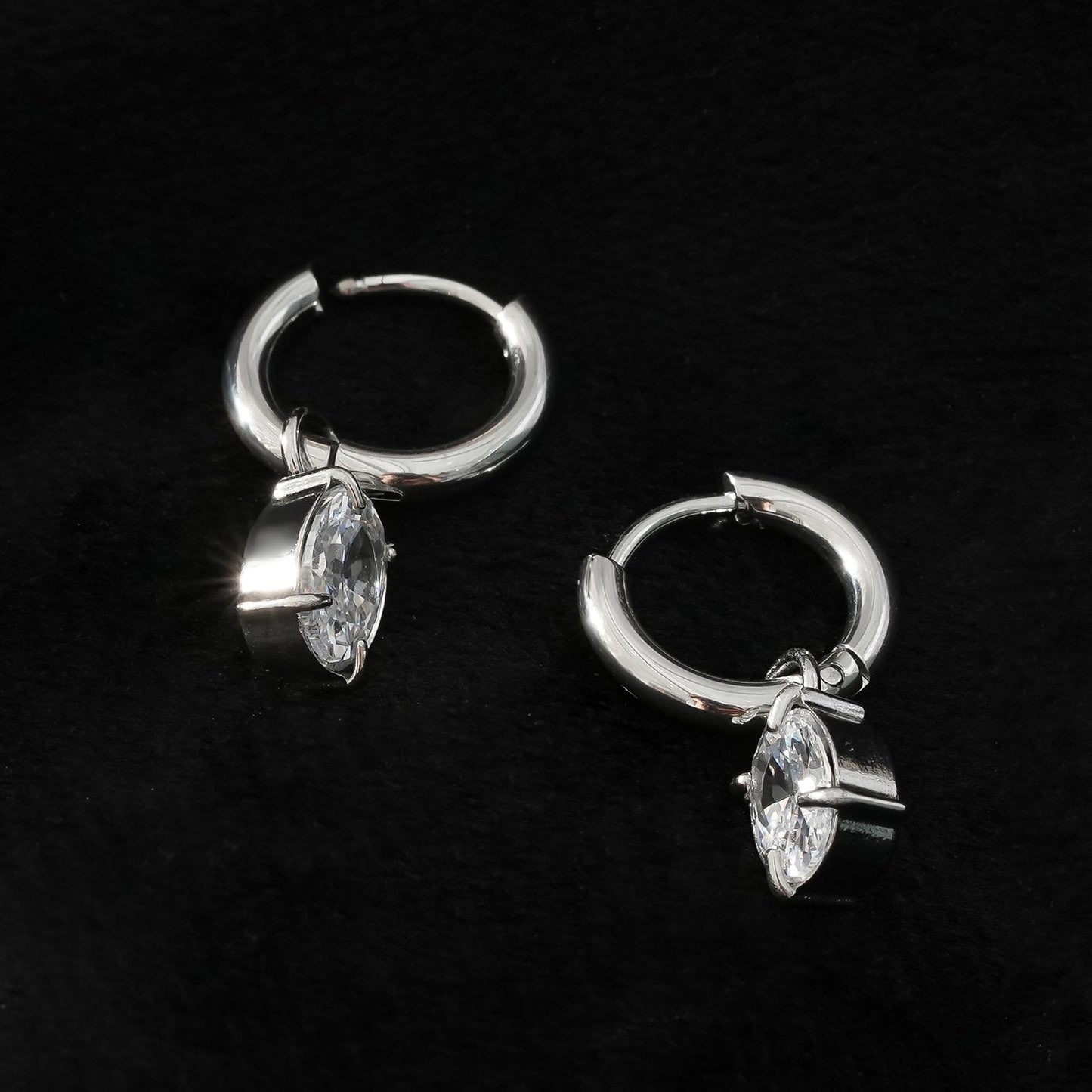 SEDONA Argent (Or Blanc) : Mini Créoles avec Pendentif Zircon cubique (CZ) serti Clos
