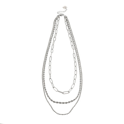 SELENE : Collier triple couche en chaîne mélangée en or blanc rhodié