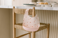Silicone Bib Printed - Pink Seashells