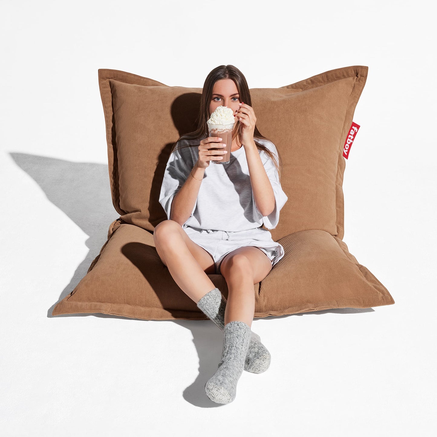 Pouf poire en velours côtelé<br> Utilisation en intérieur