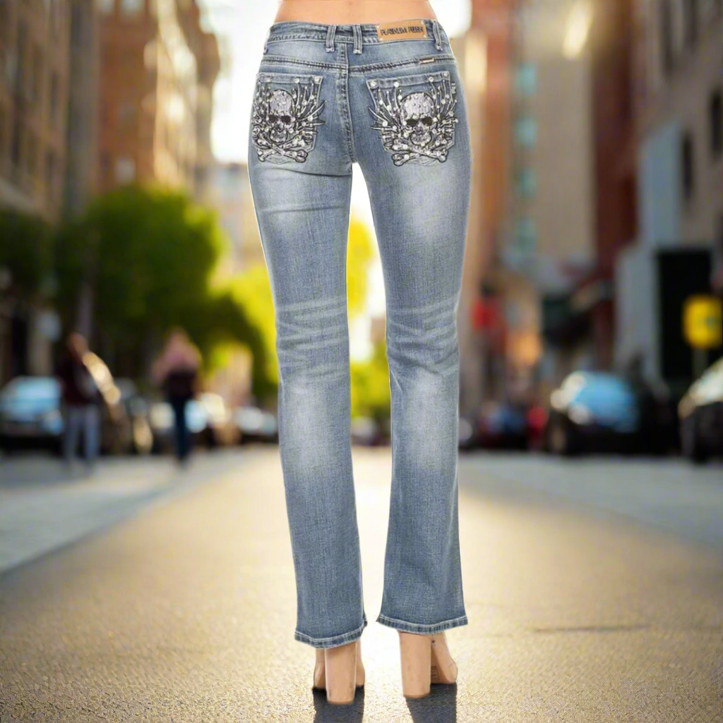 Jean bootcut Platinum Plush orné de strass Tête de mort